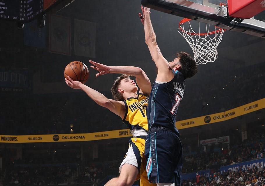 就打精锐,步行者客胜联盟第一雷霆为其本赛季首次在西部赢球